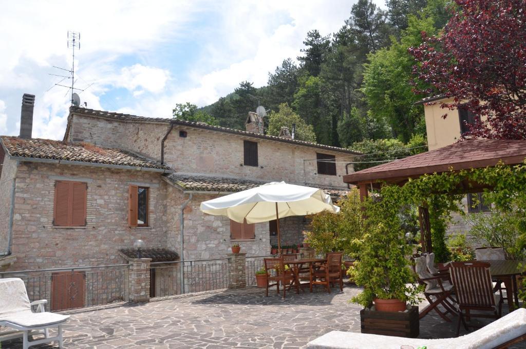 B&B La Terrazza Del Subasio Asís Exterior foto